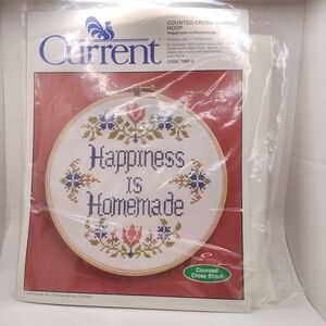 CURRENT Counted Cross Stitch KIT Happiness is Homemade w 7" Diameter Hoop 7085-3